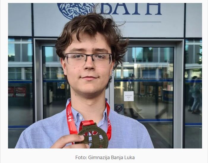 Gimnazijalac Andrej u Banju Luku donio zlatnu medalju sa Internacionalne matematičke olimpijade